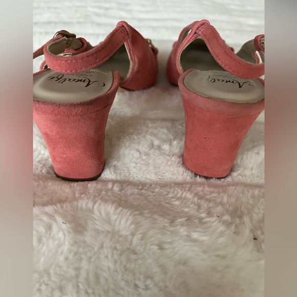 Amalfi by Rangoni Collection, Leather Sling Back shoes. - Picture 2 of 5